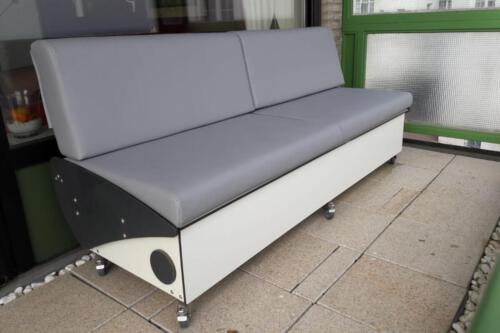 AA15 Truhenbank mit Lehne