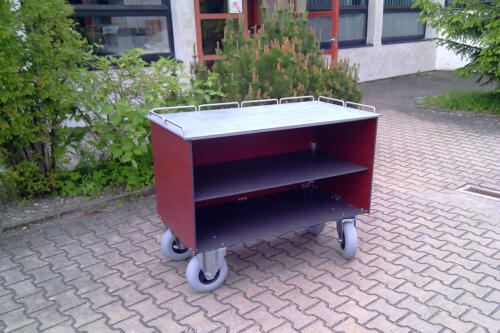 CC70 HPL Servicewagen