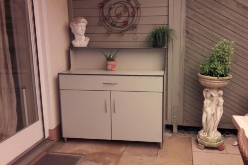 KE30 Anrichte mit Schublade