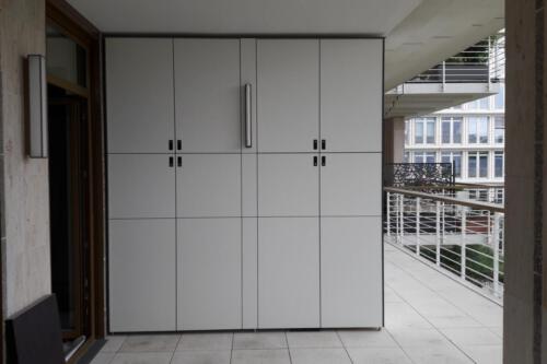 LA40 Terrassenschrank 4-türig, raumhoch