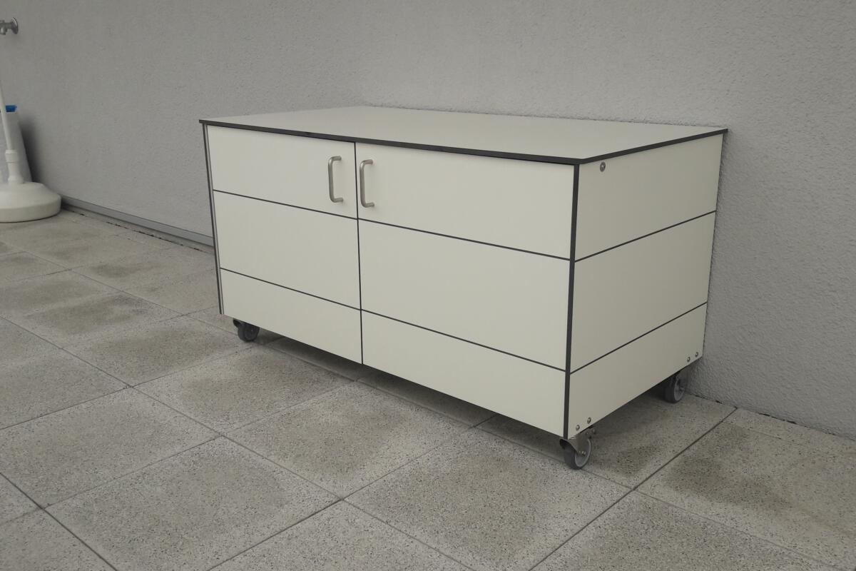 Maßgefertigte Outdoor Sideboards für Terrasse, Balkon & Garten