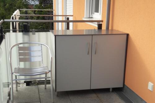 Maßgefertigte Outdoor Sideboards für Terrasse, Balkon & Garten