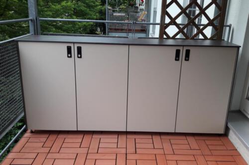 Maßgefertigte Outdoor Sideboards für Terrasse, Balkon & Garten